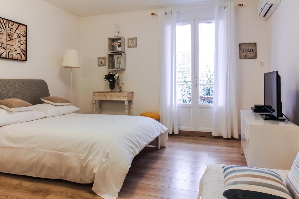 Studio Chateau - Vieux Ницца Экстерьер фото