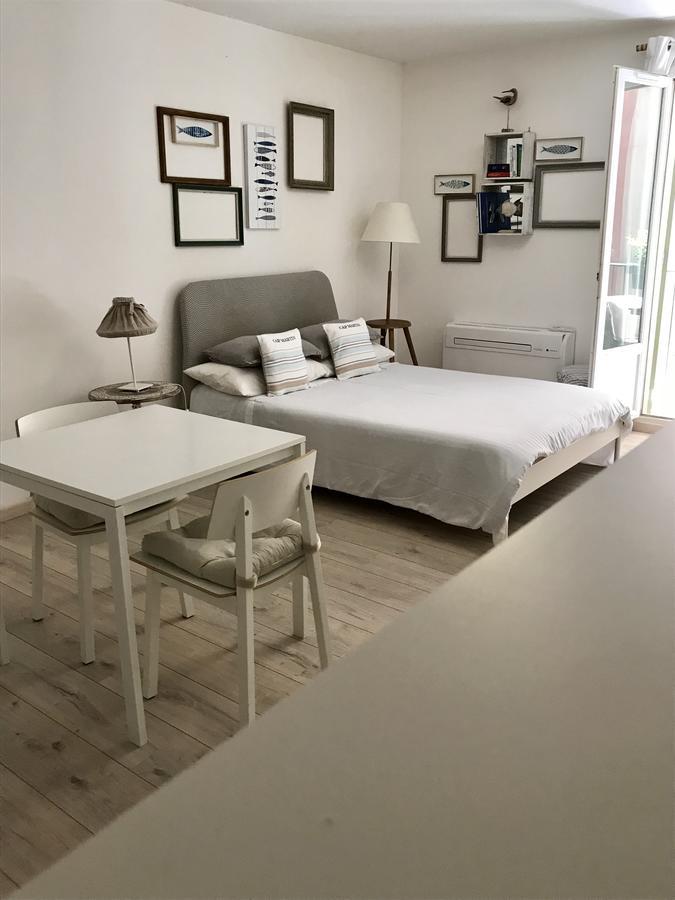 Studio Chateau - Vieux Ницца Экстерьер фото